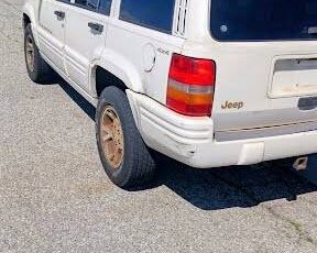 Nissan-d21-hardbody-1987-4