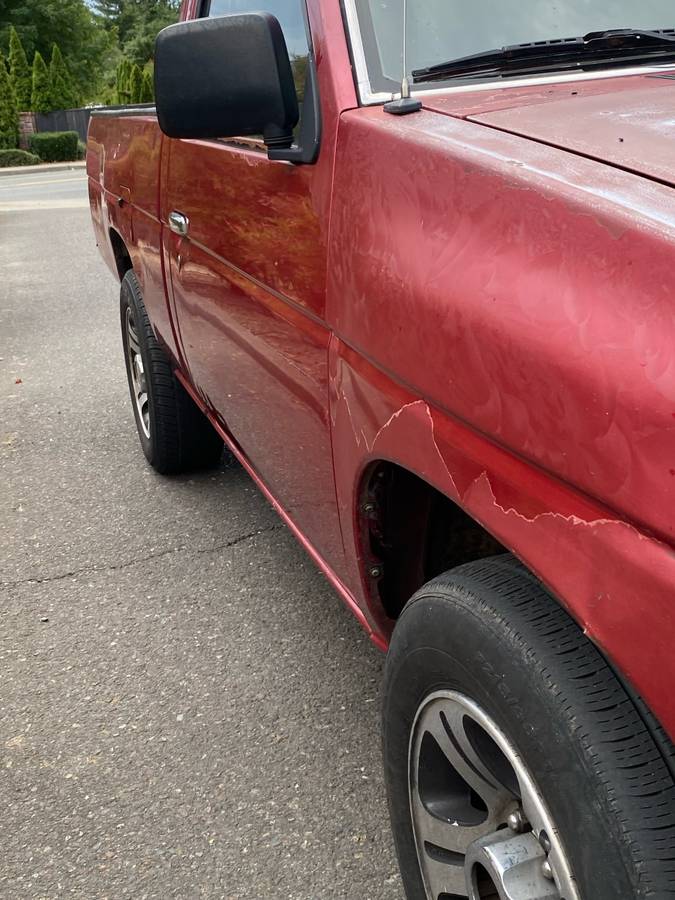 Nissan-d21-hardbody-1992-red-3