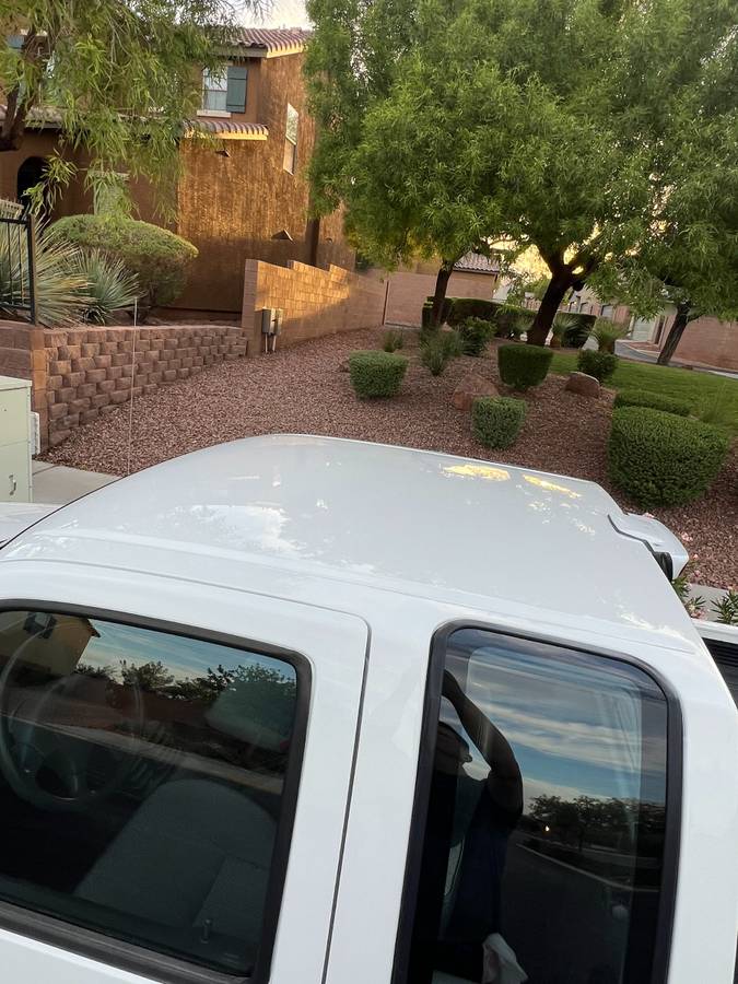 Nissan-d21-hardbody-1994-white-12
