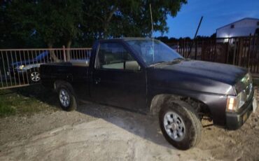 Nissan-d21-pickup-1995-grey-4