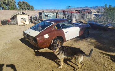 Nissan-datsun-240-1972-3