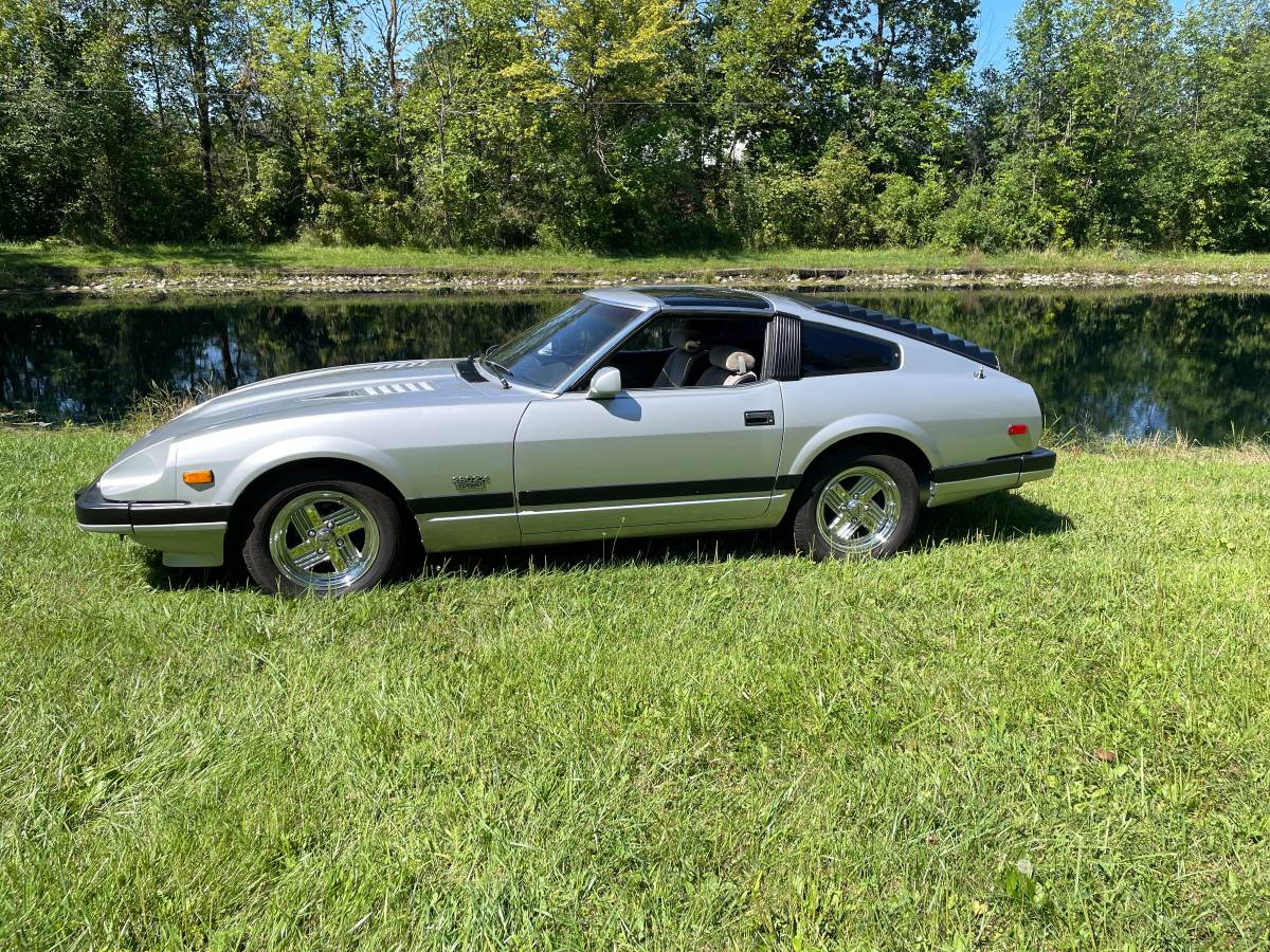 Nissan-datsun-280-zx-turbo-1982-silver-4