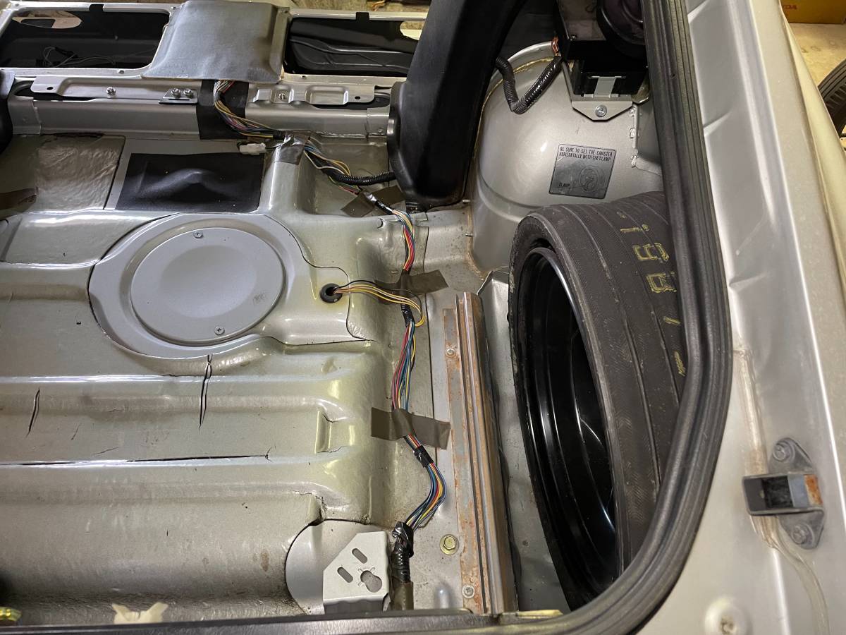 Nissan-datsun-280-zx-turbo-1982-silver-9