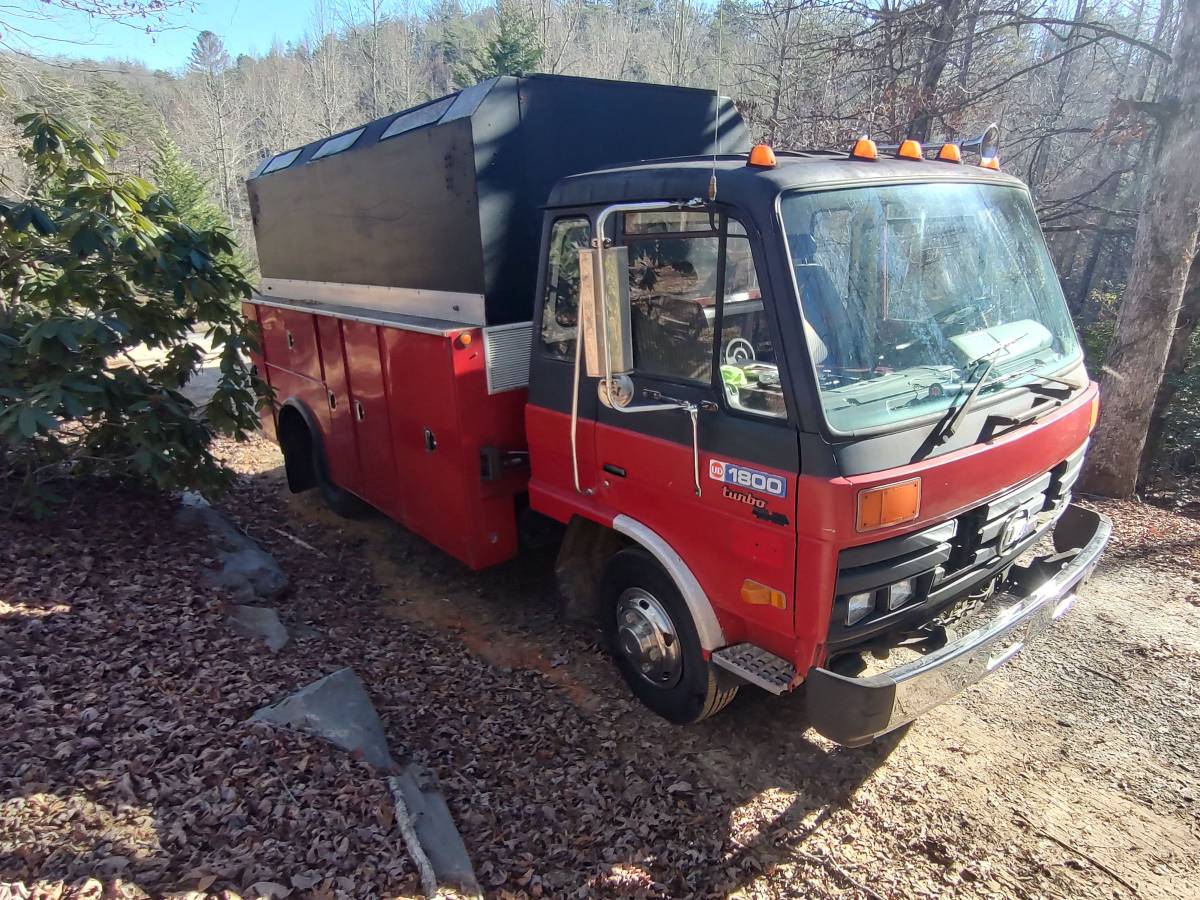 Nissan-diesel-1991-1