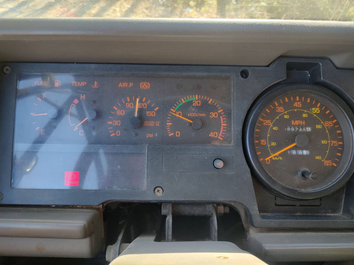 Nissan-diesel-1991-8