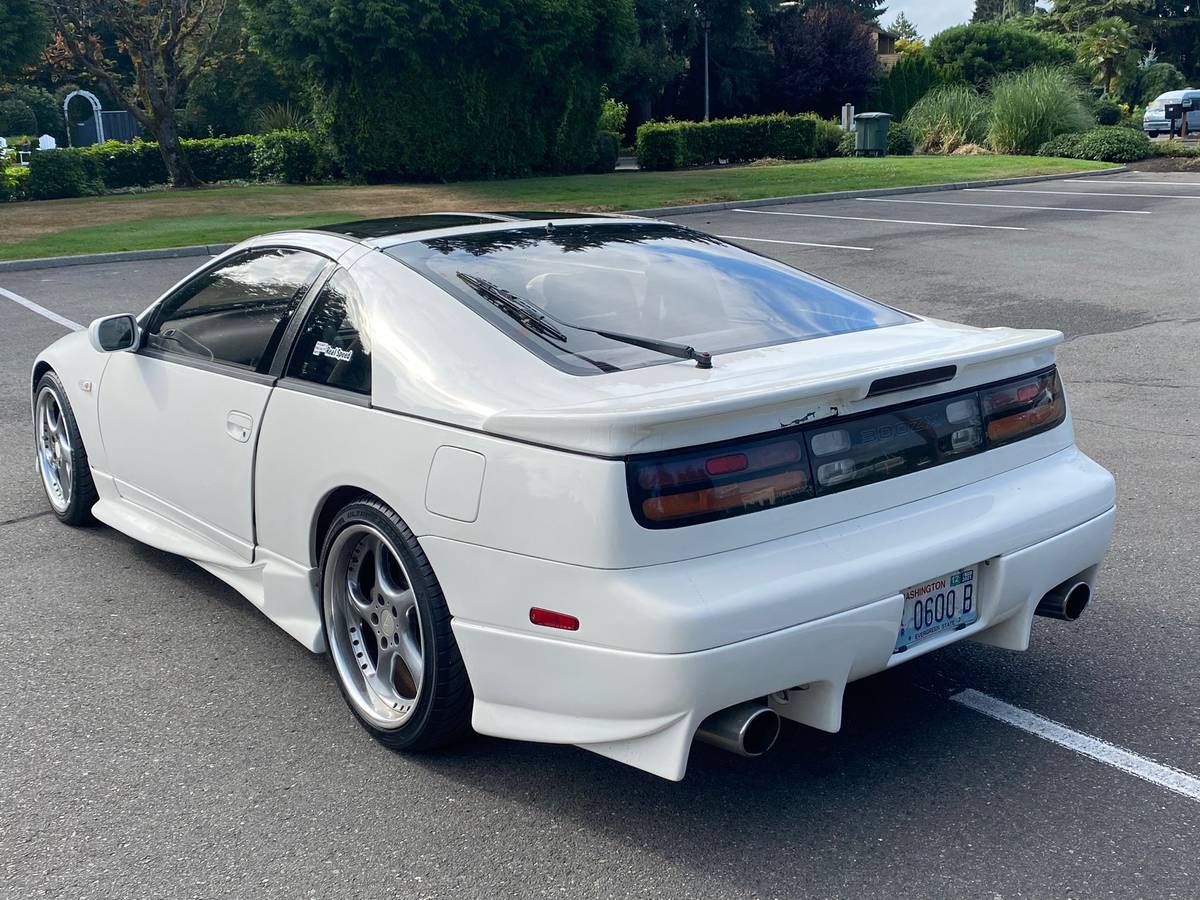 Nissan-fairlady-z-1990-white-4