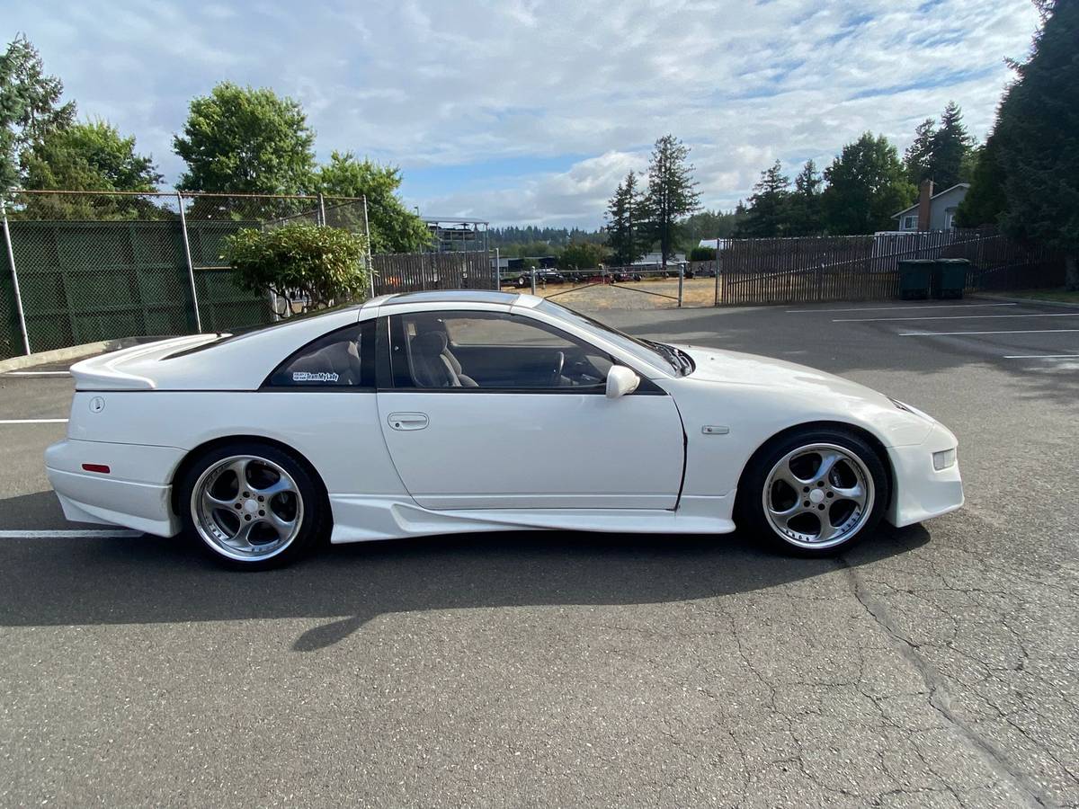 Nissan-fairlady-z-1990-white