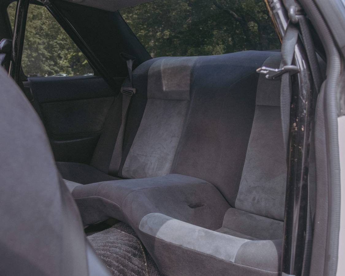 Nissan-gt-r-1990-white-13