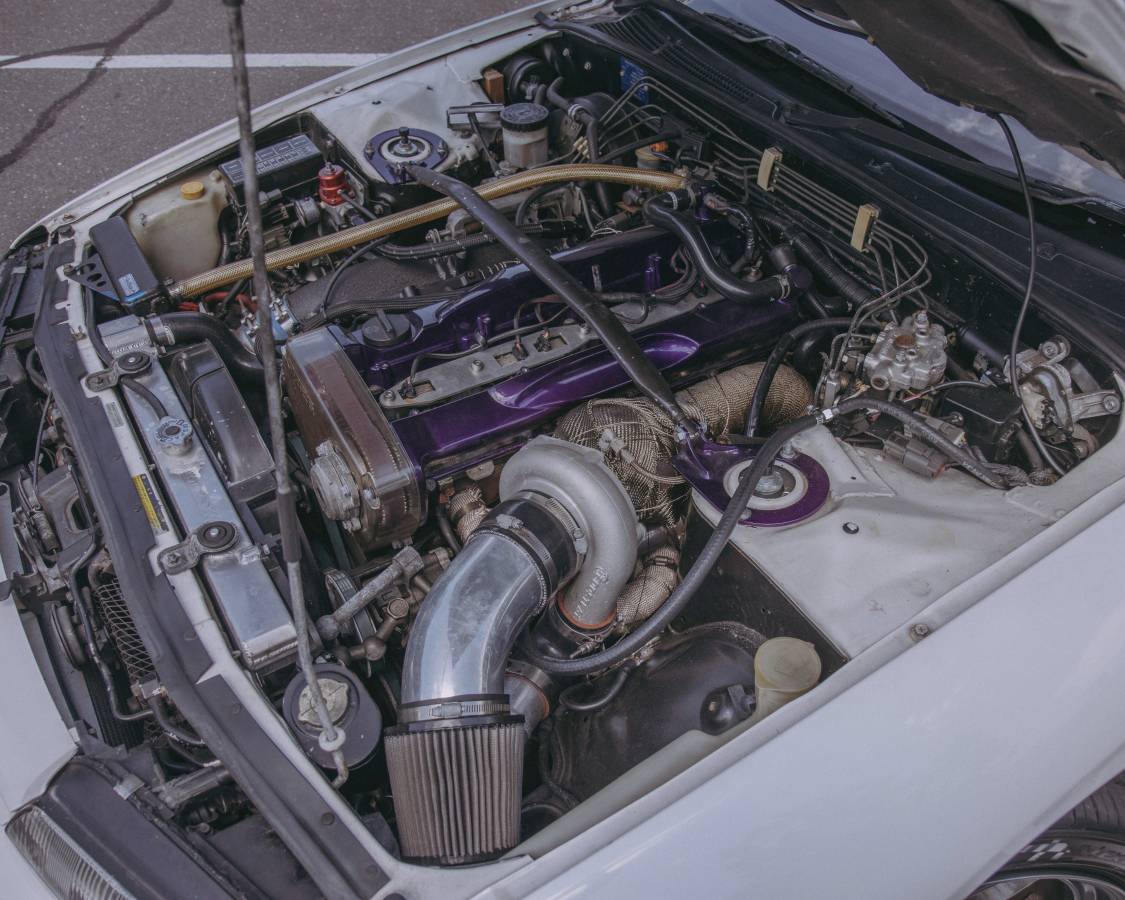 Nissan-gt-r-1990-white-21