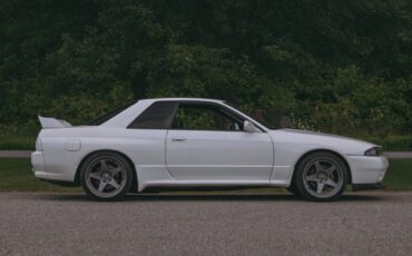 Nissan-gt-r-1990-white-9