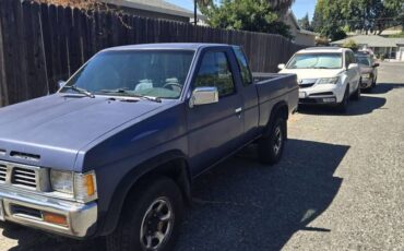 Nissan-hardbody-pickup-1994-blue-1