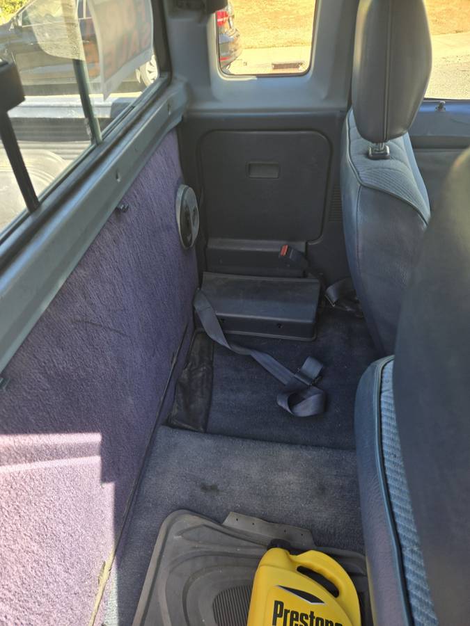 Nissan-hardbody-pickup-1994-blue-6