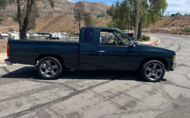 Nissan-hardbody-pickup-1994-green-1