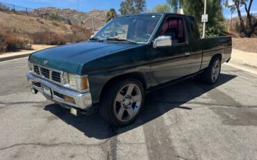 Nissan-hardbody-pickup-1994-green-5