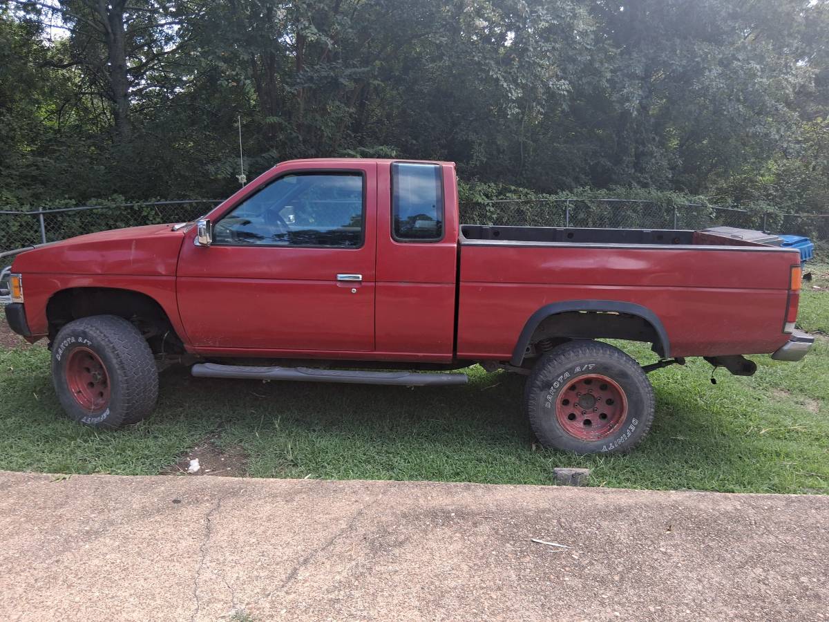 Nissan-king-cab-xe-1994-red-2