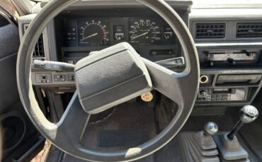 Nissan-pathfinder-1990-brown-7