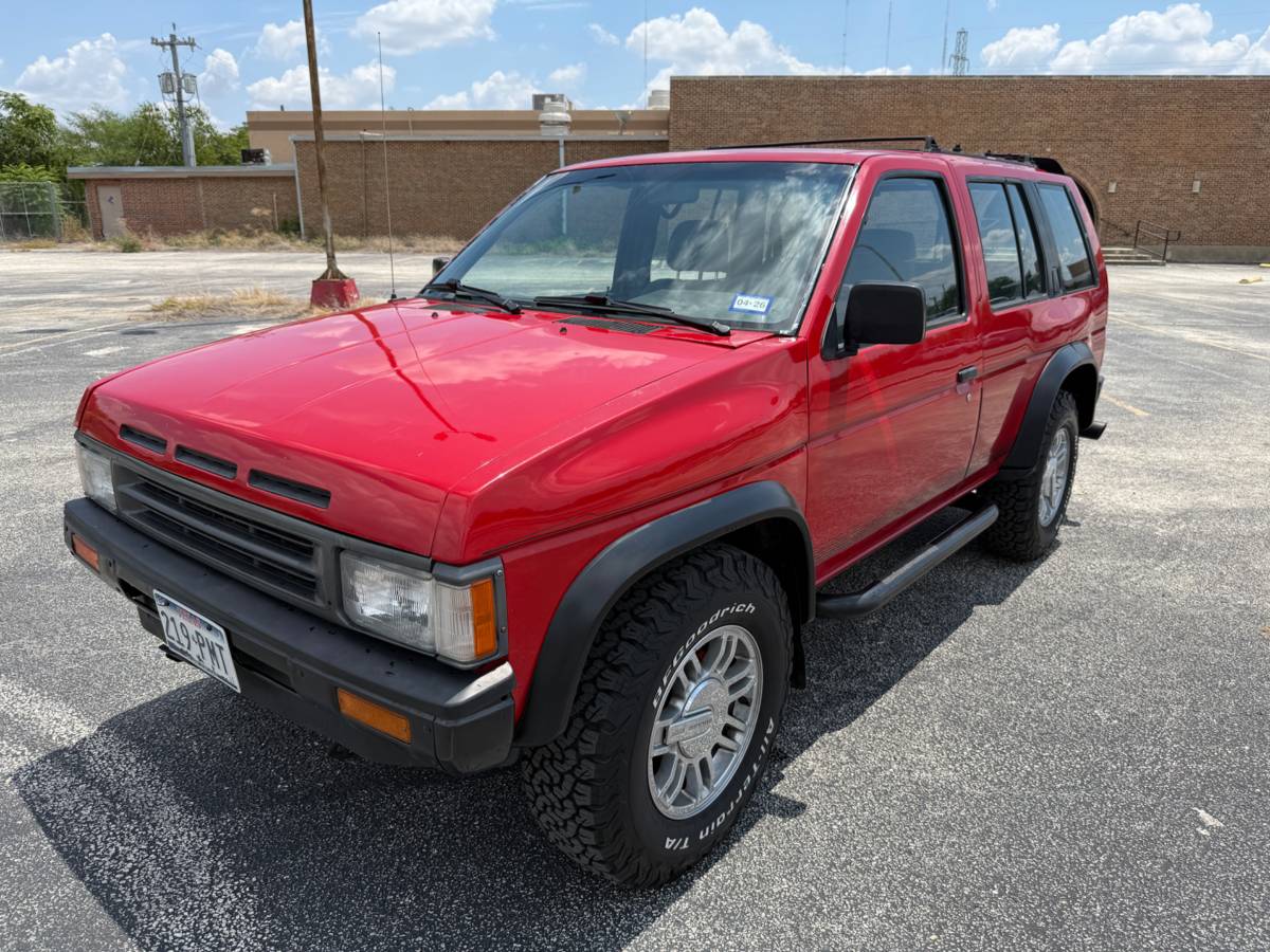 Nissan-pathfinder-1992-12