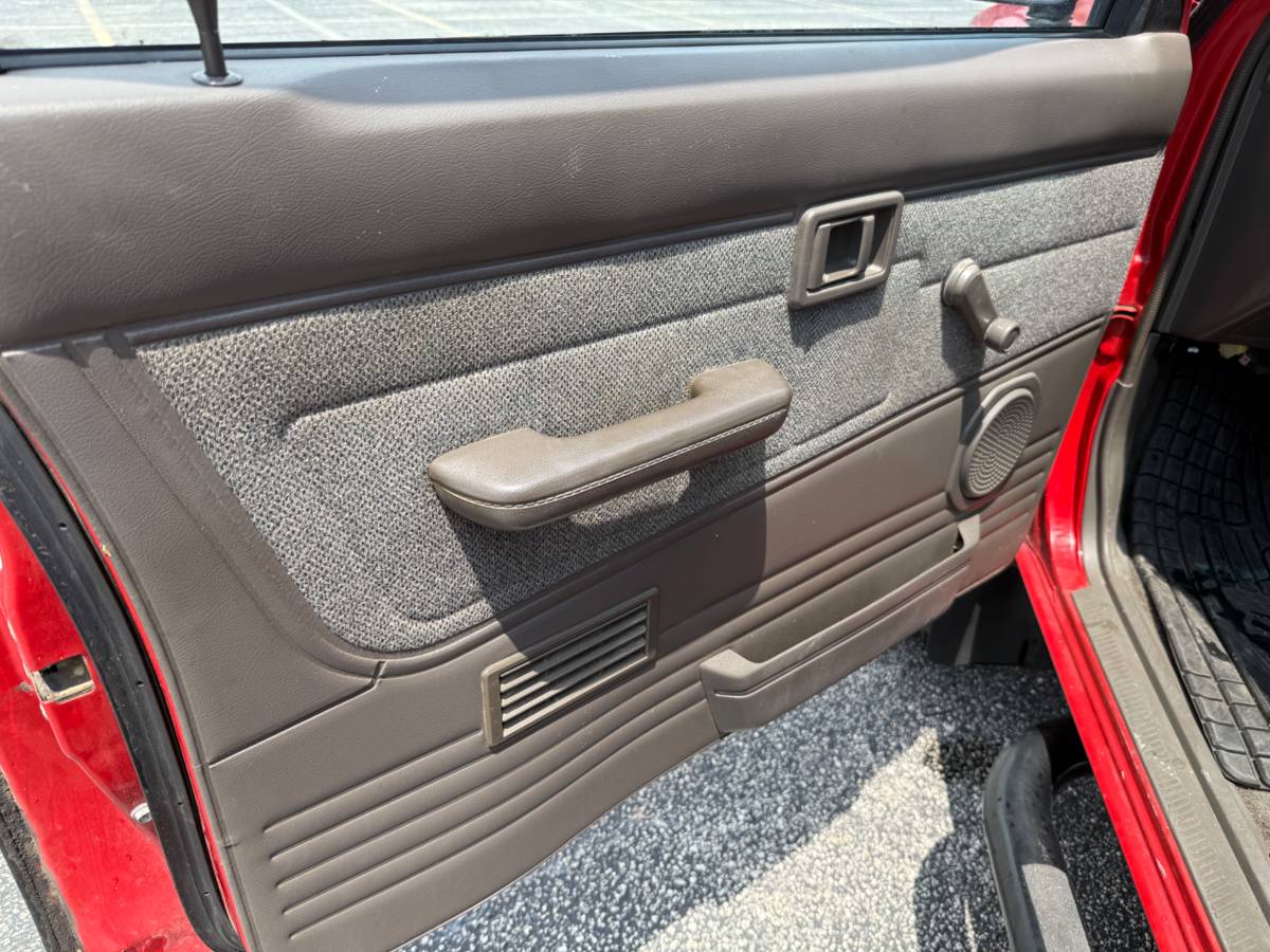 Nissan-pathfinder-1992-22