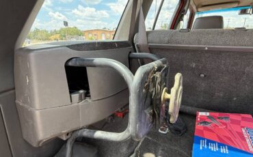 Nissan-pathfinder-1992-32