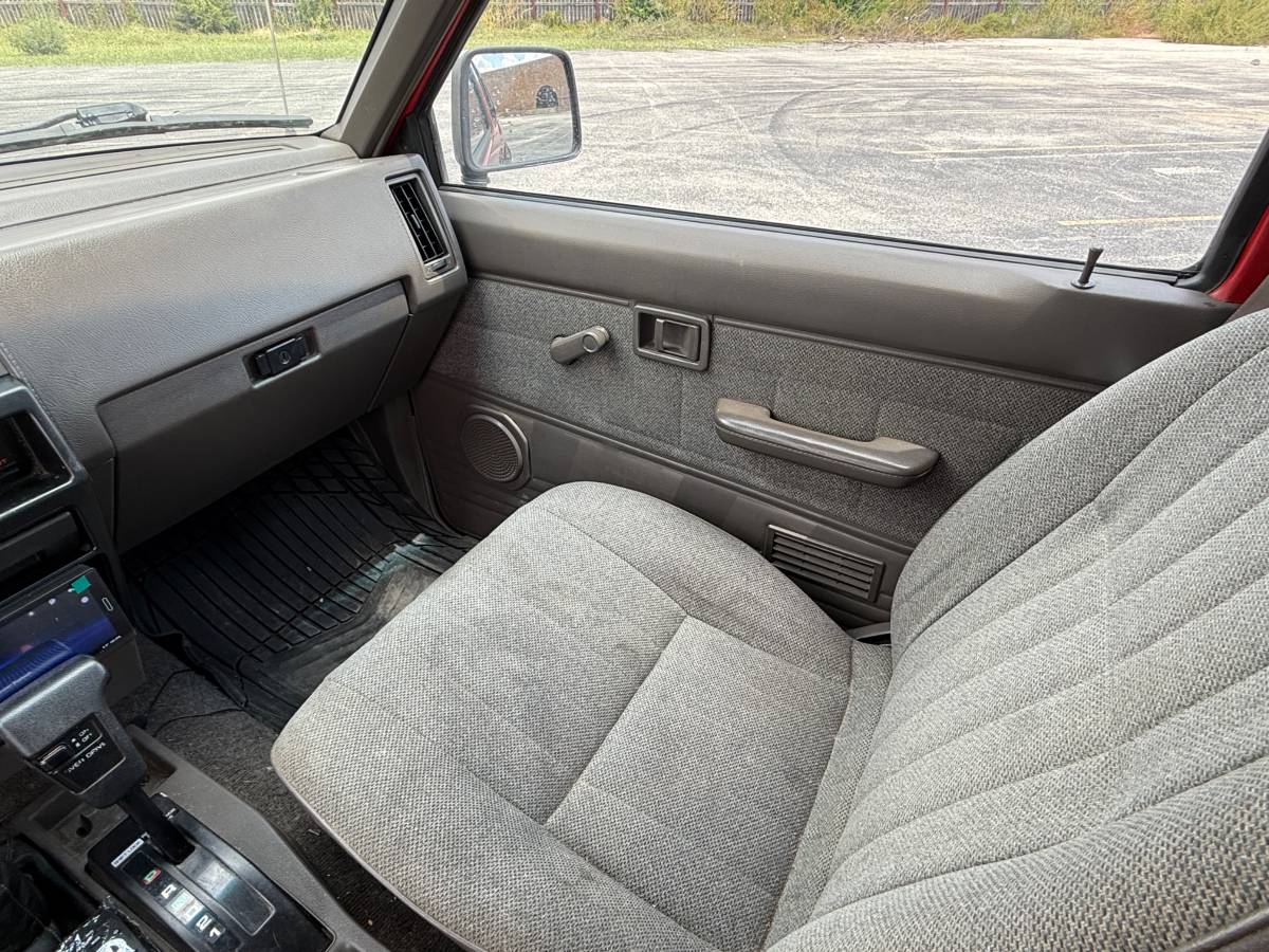 Nissan-pathfinder-1992-8