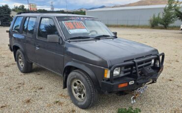 Nissan-pathfinder-1993-grey