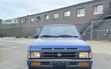 Nissan-pathfinder-4x4-1995-blue