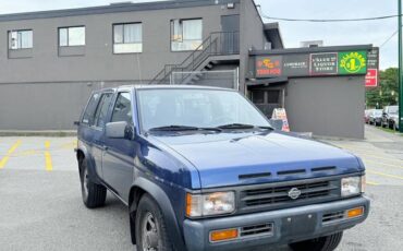 Nissan-pathfinder-4x4-1995-blue-4