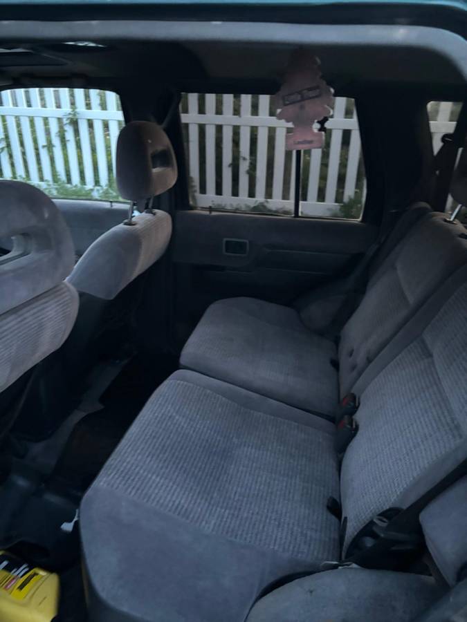 Nissan-pathfinder-se-1995-green-6
