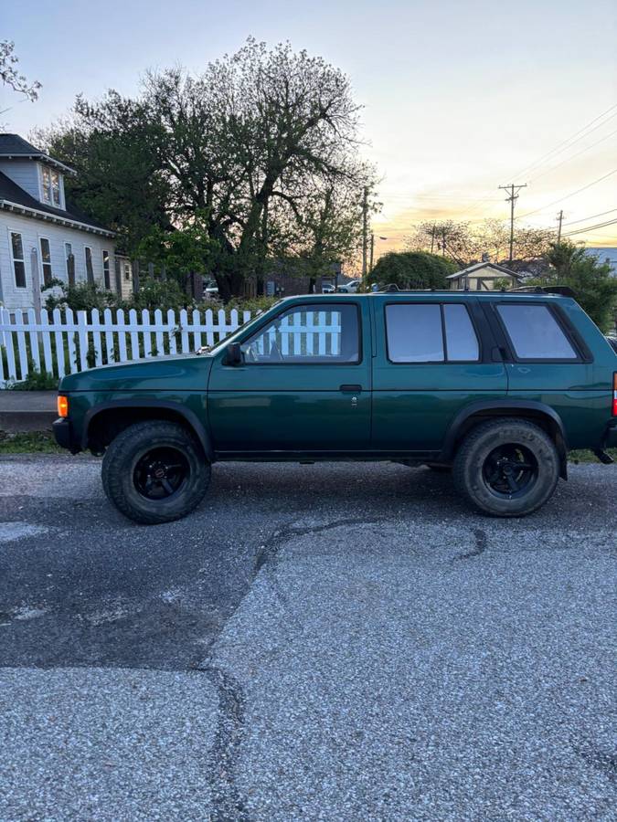 Nissan-pathfinder-se-1995-green-9