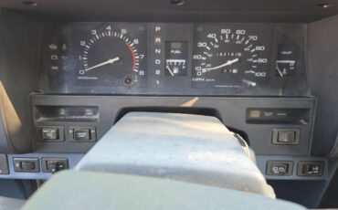 Nissan-pathfinder-xe-1992-13