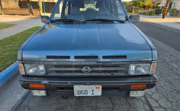 Nissan-pathfinder-xe-1992-6