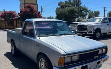 Nissan-pickup-1986-blue-2