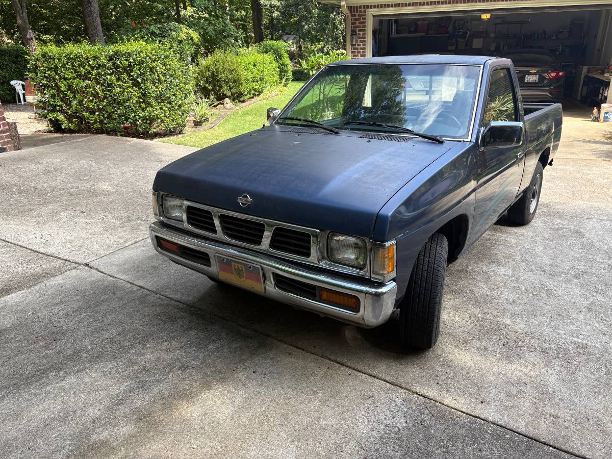 Nissan-pickup-1994