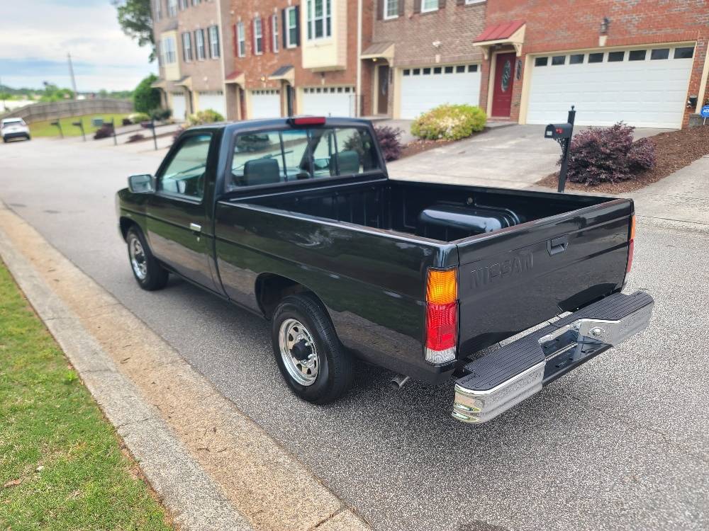 Nissan-pickup-d21-1994-blue-8