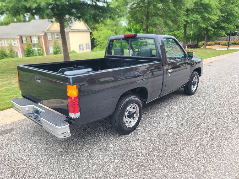 Nissan-pickup-d21-1994-blue-9