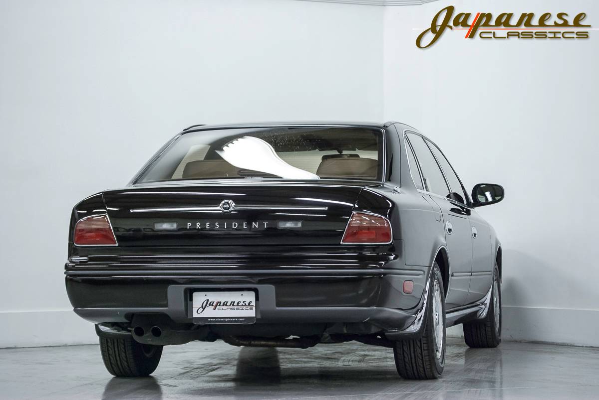 Nissan-president-1993-custom