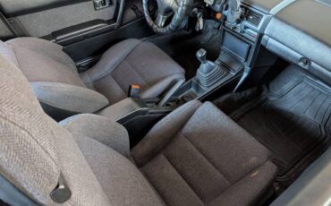Nissan-pulsar-1988-12