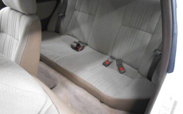 Nissan-sentra-xe-coupe-1991-white-13