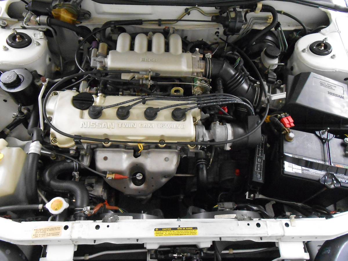 Nissan-sentra-xe-coupe-1991-white-7