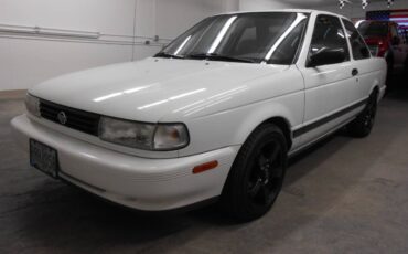 Nissan-sentra-xe-coupe-1991-white-8