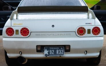 Nissan-skyline-1992-white-4