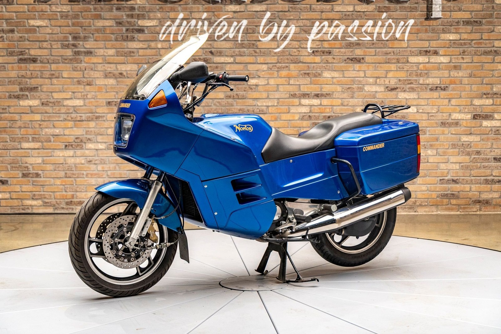 Norton-Commander-P53-1989-1
