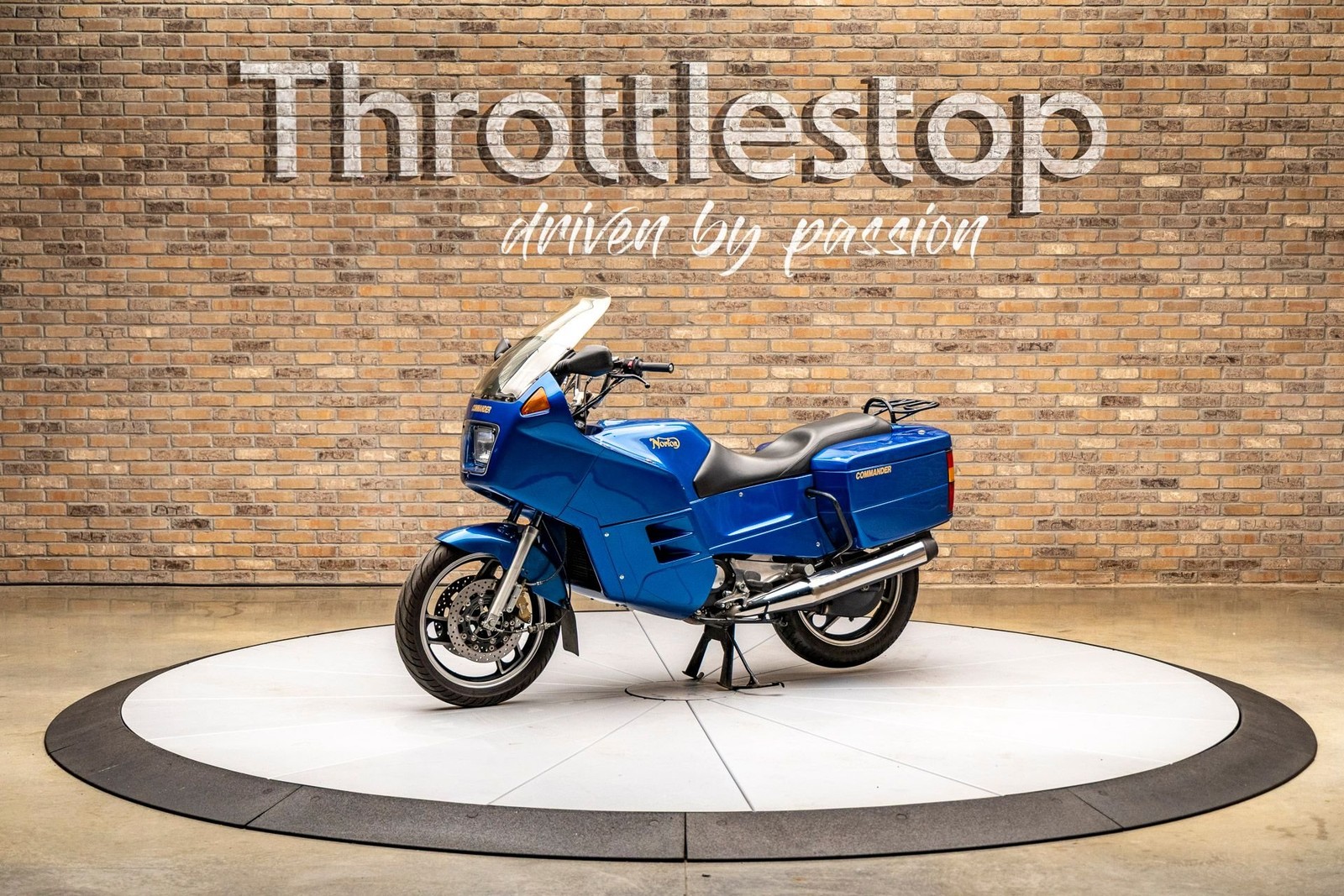 Norton-Commander-P53-1989