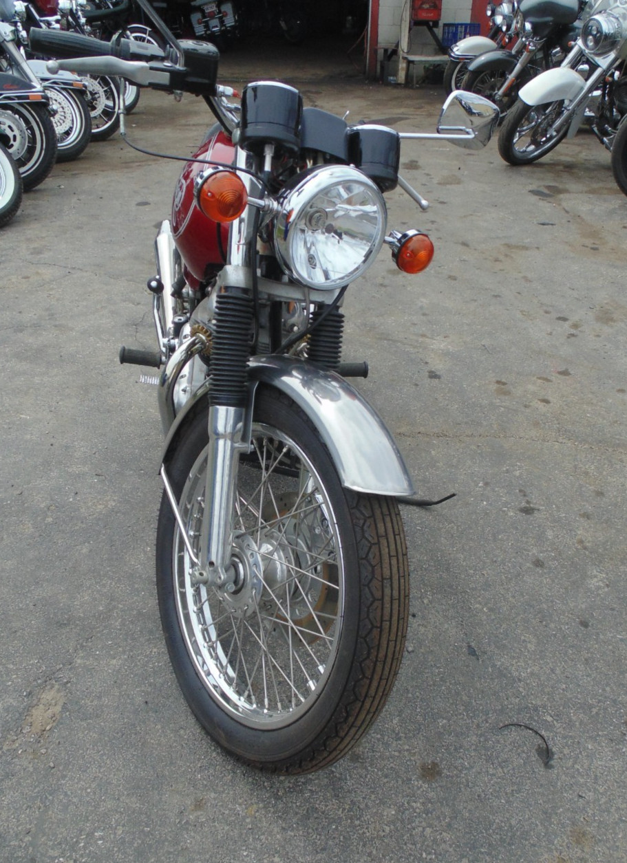 Norton-Commando-1975-1