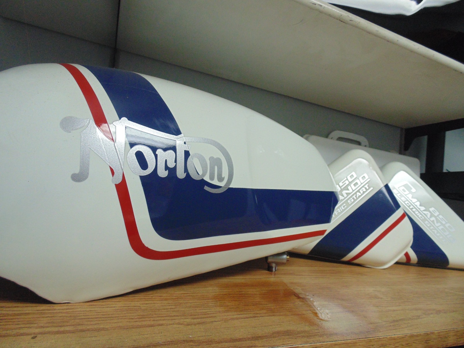 Norton-Commando-1975-18