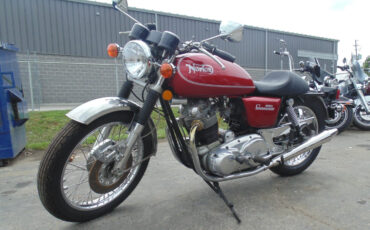 Norton-Commando-1975-2