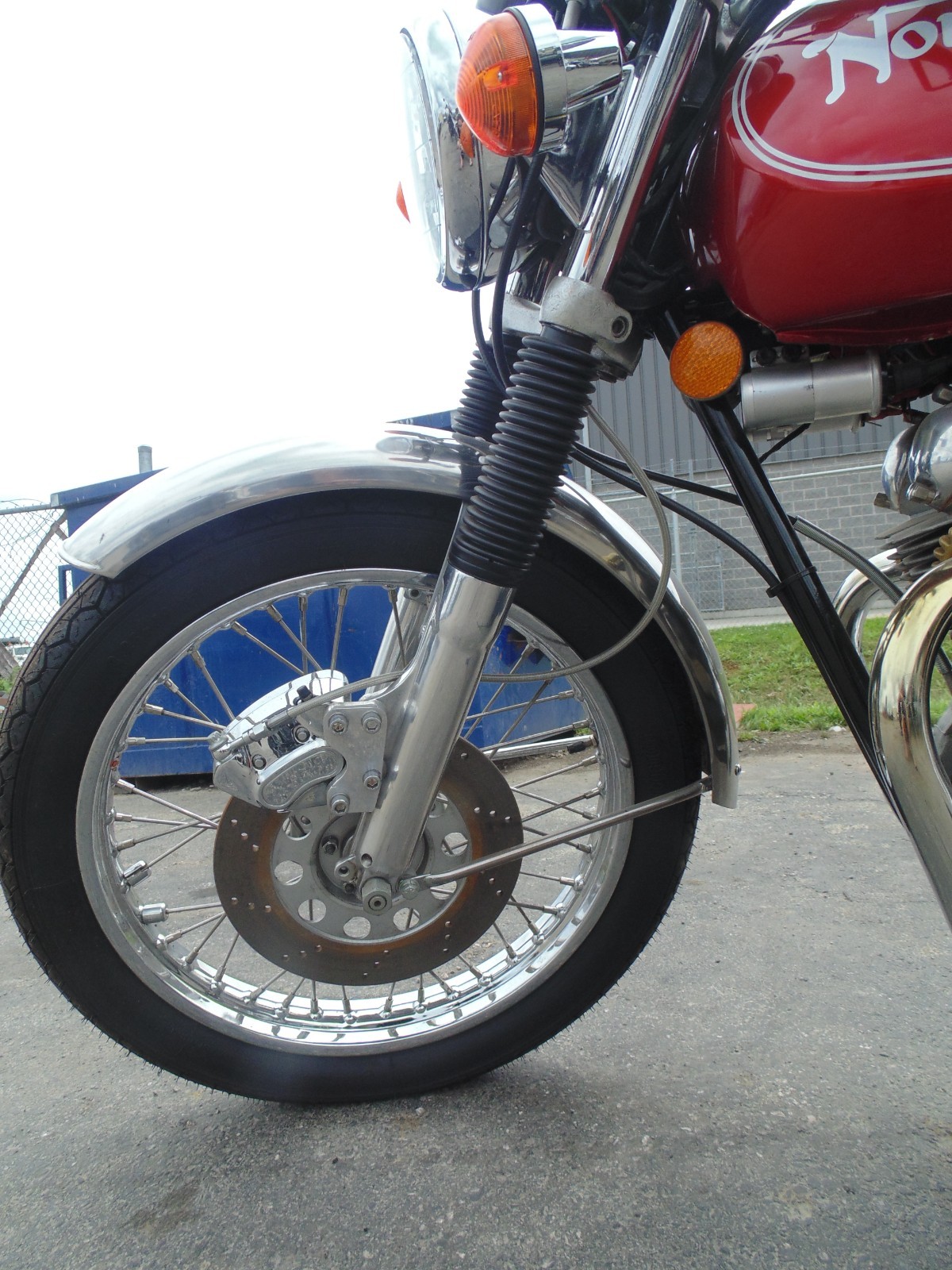 Norton-Commando-1975-5
