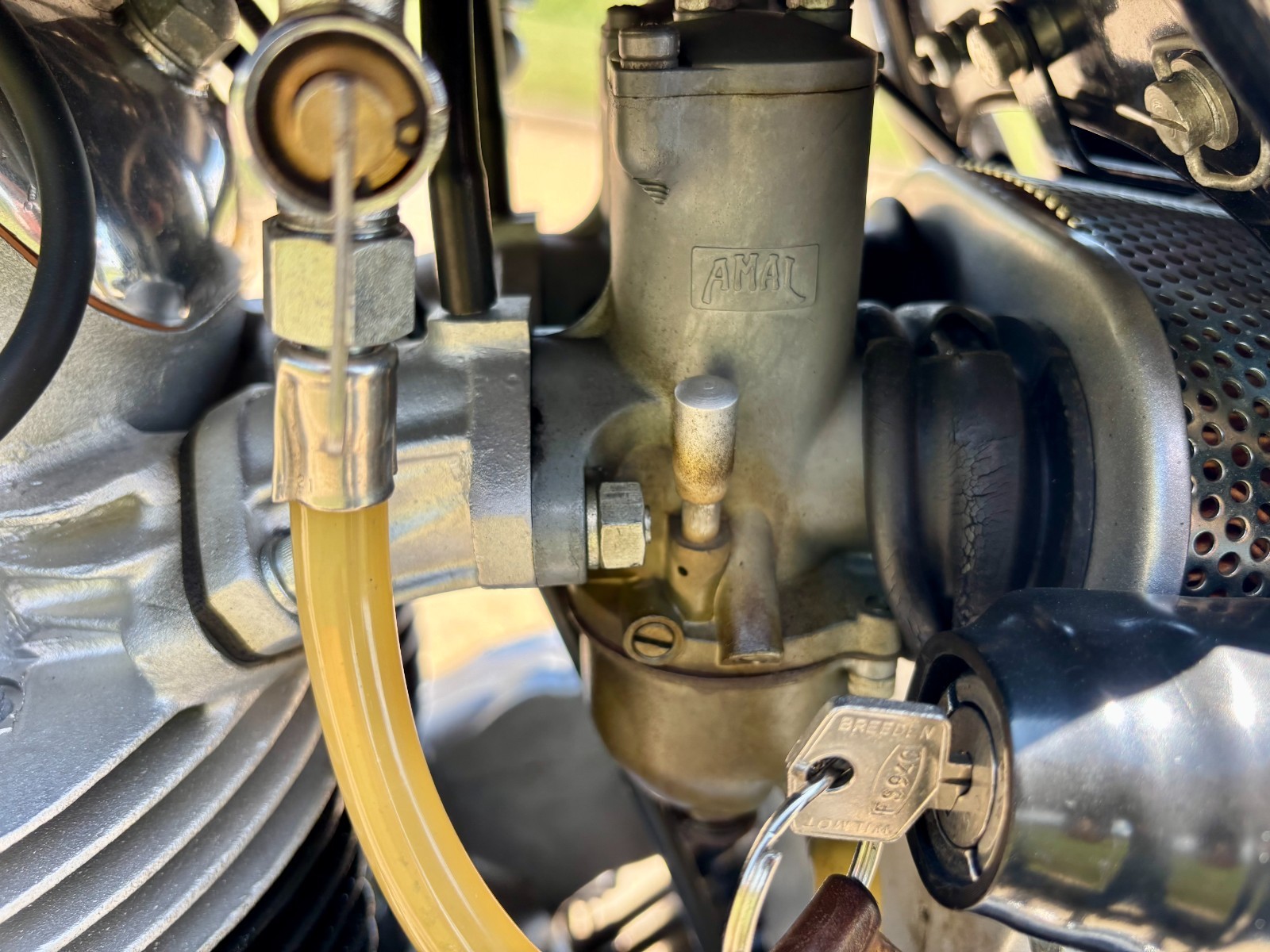 Norton-Commando-750-1972-10