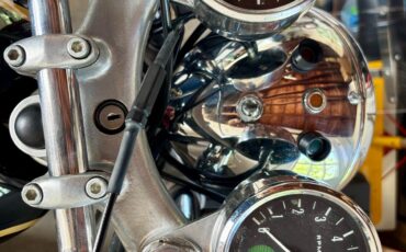Norton-Commando-750-1972-15
