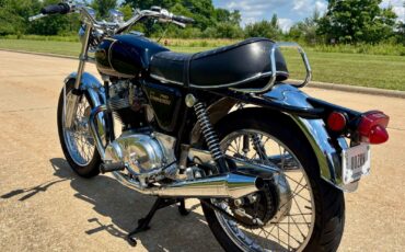 Norton-Commando-750-1972-4